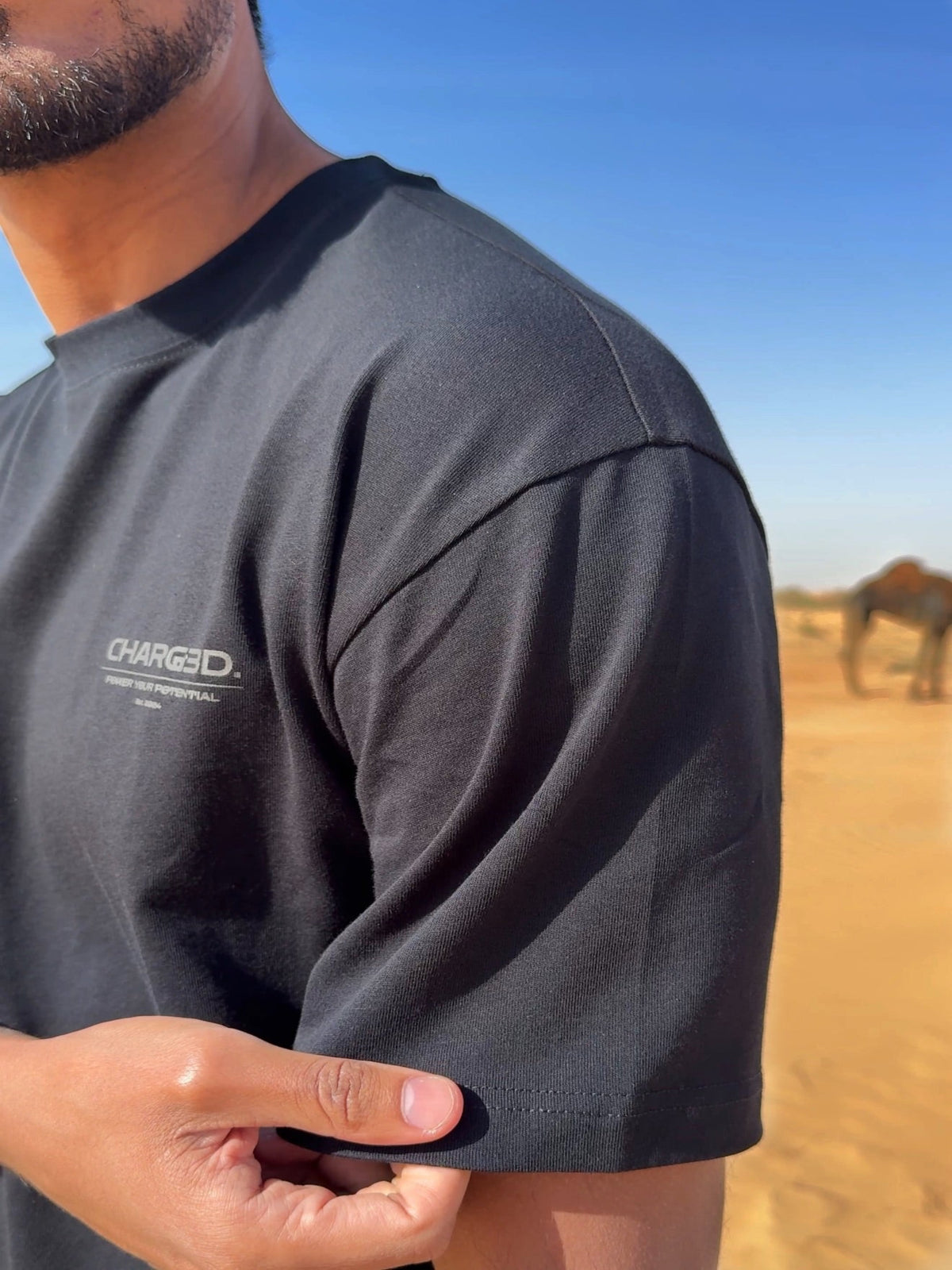 Men's Oversized T-Shirt: انطلق | United Arab Emirates